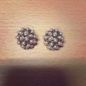 Pearl studded earrings
