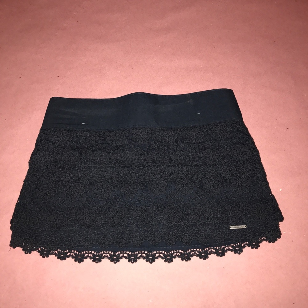 Abercrombie & Fitch Lace skirt