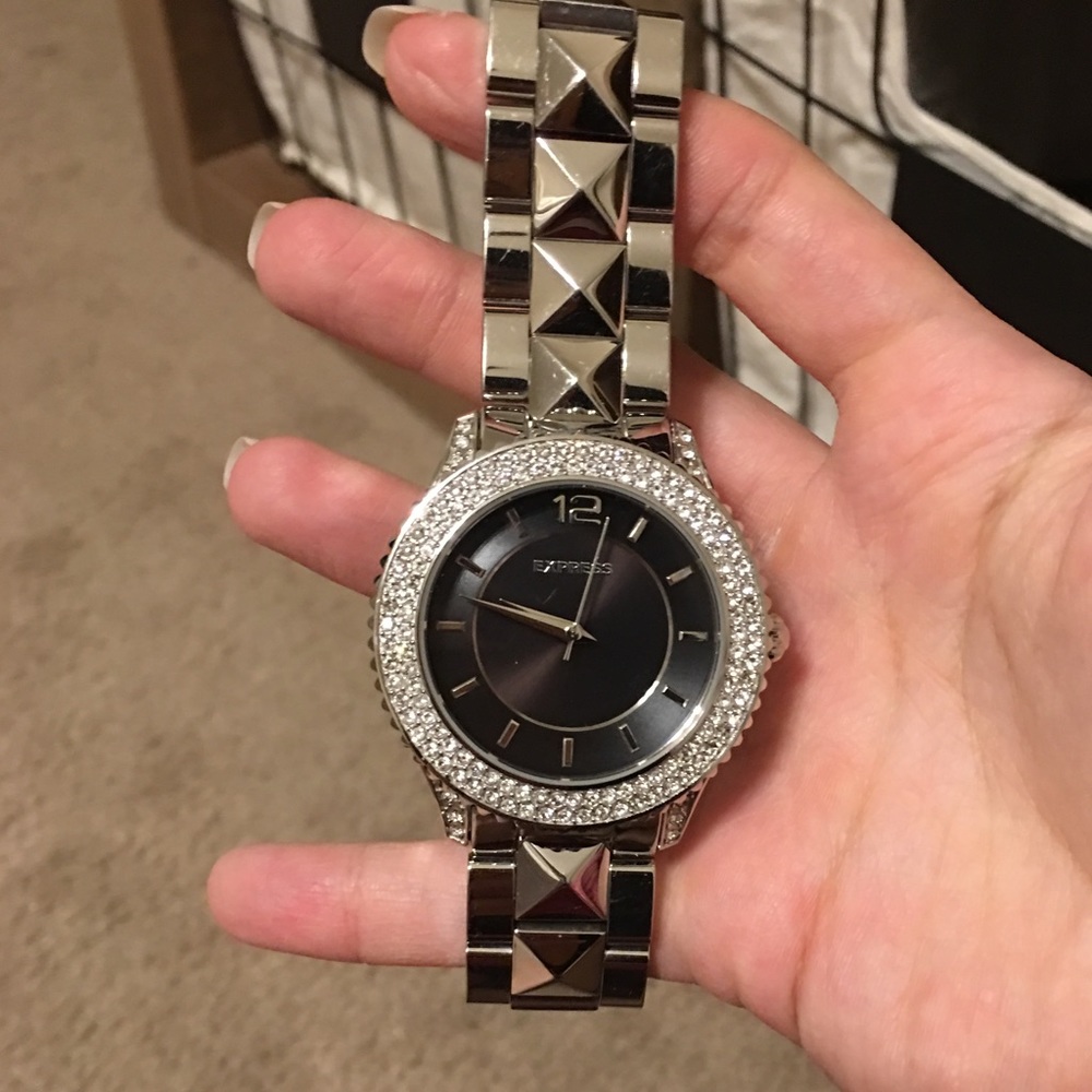 Express watch