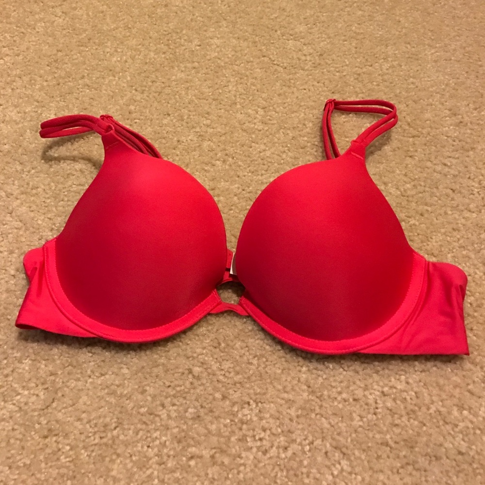 Victoria Secrets Push-up bra