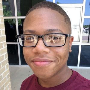 Meet your Posher, Zuron