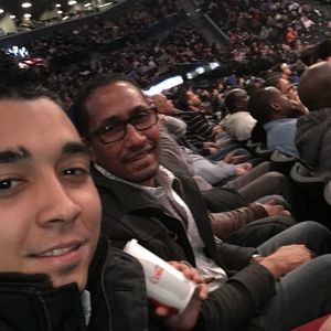 Meet your Posher, Luis angel