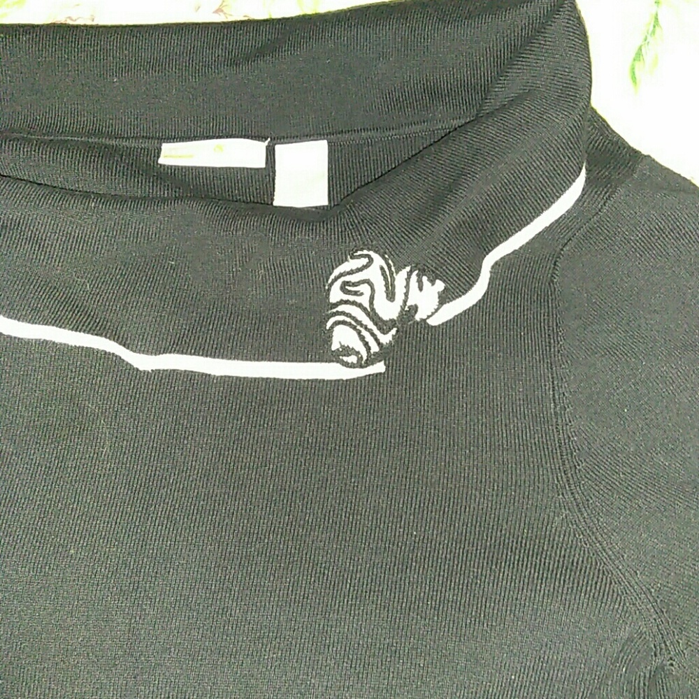 Sweater - Picture 2 of 2