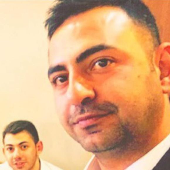 Meet your Posher, Karen - Picture 1 of 1