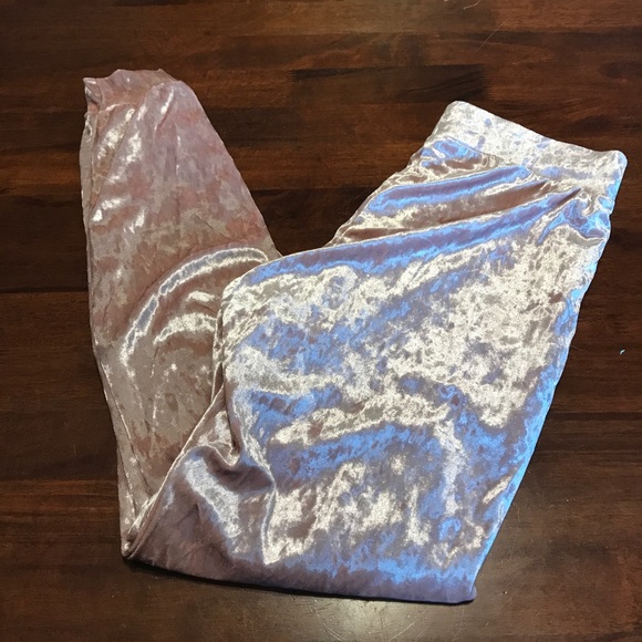 Blush Velvet Joggers - Picture 5 of 5