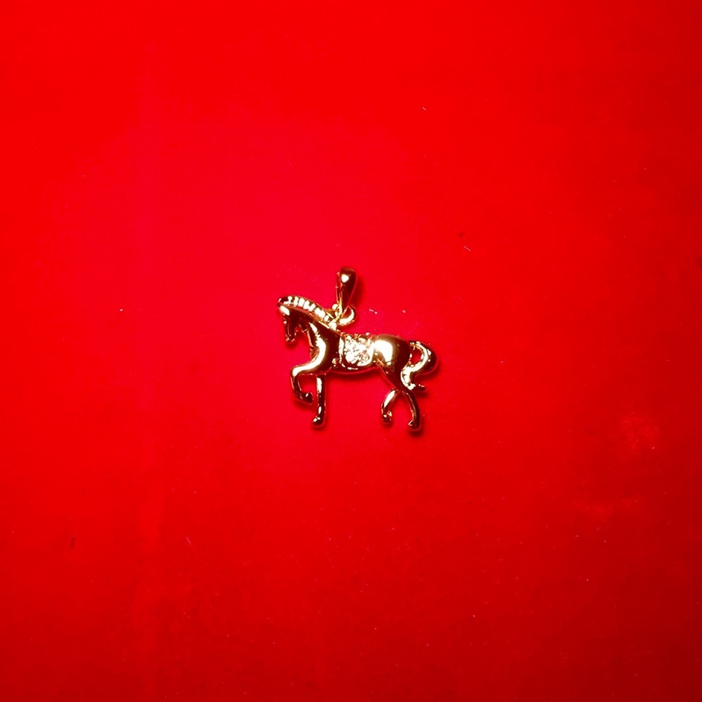 18kt Gold Plated Horse Pendant