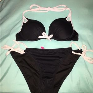Black and white Victoria secret swim set 32B