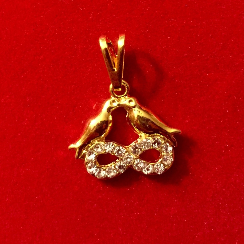 18kt Gold Plated Love Birds Forever Pendant