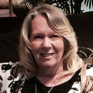 Meet your Posher, Sherry