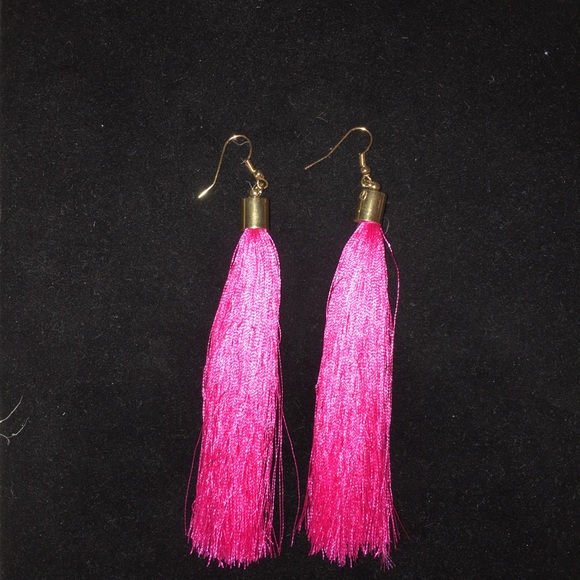 💗”CARMEN”💗HOT PINK TASSEL EARRINGS - Picture 2 of 2