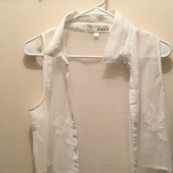 Long white shirt - Picture 1 of 2