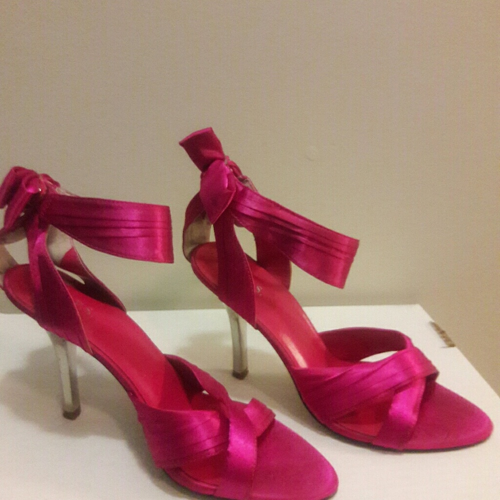 Pink Satin pumps