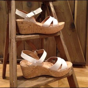 Size 7 Born Brand Shoe