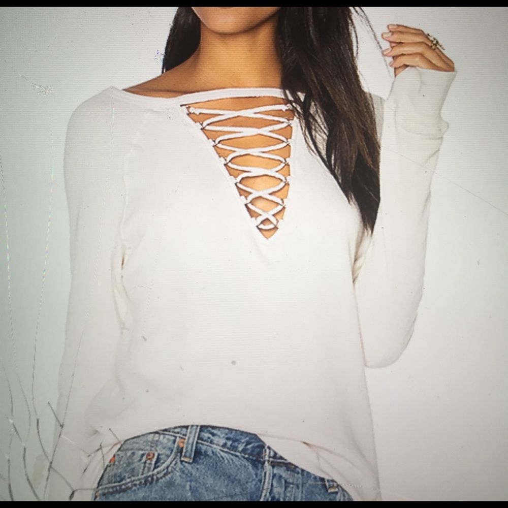 Adorable PAM & GELA lace up sweatshirt