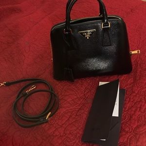 Prada BAULETTO SAFFIANO VERNICE NERO TU.