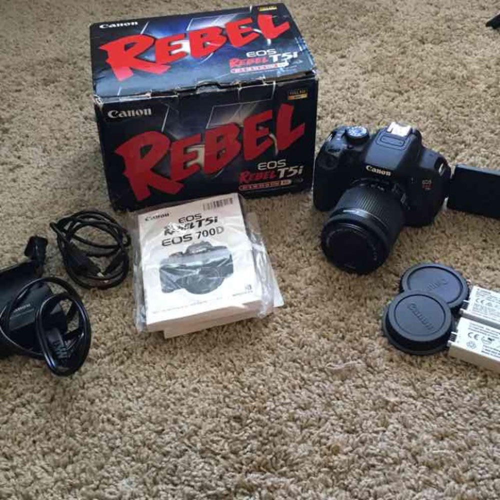 Canon T5I with 18-55 stem Lens