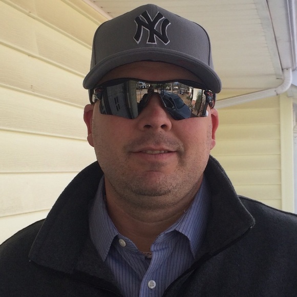 Meet your Posher, David - Picture 1 of 1