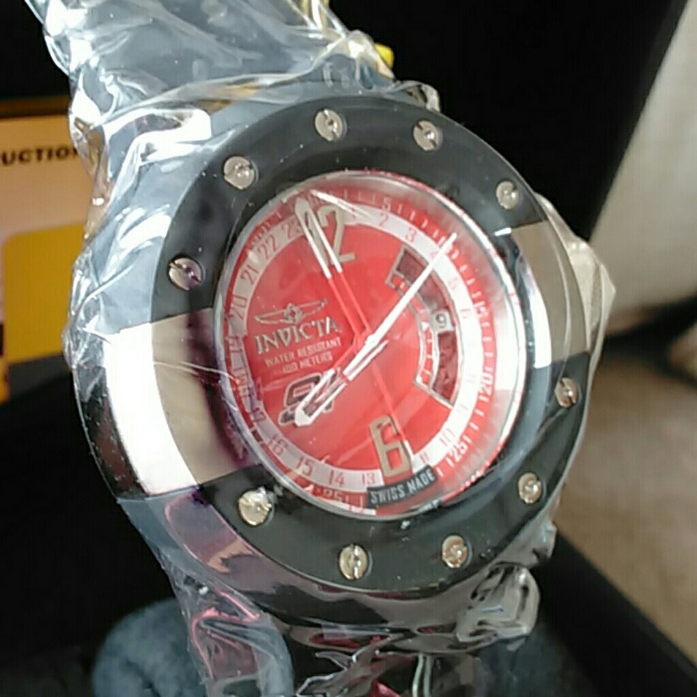 Invicta Reserve Swiss Quartz 6844 Men's watch NIB