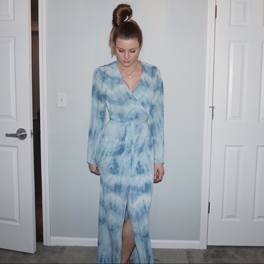 Maxi light blue tie-dye wrap dress