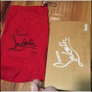 Christian Louboutin Flats