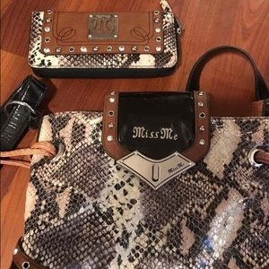 Miss me purse with matching wallet