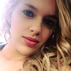 Meet your Posher, Elliett