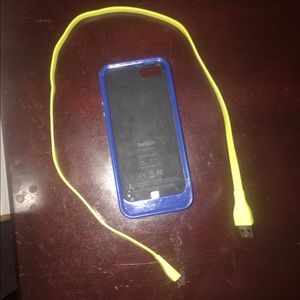 iPhone 5/5s charging case