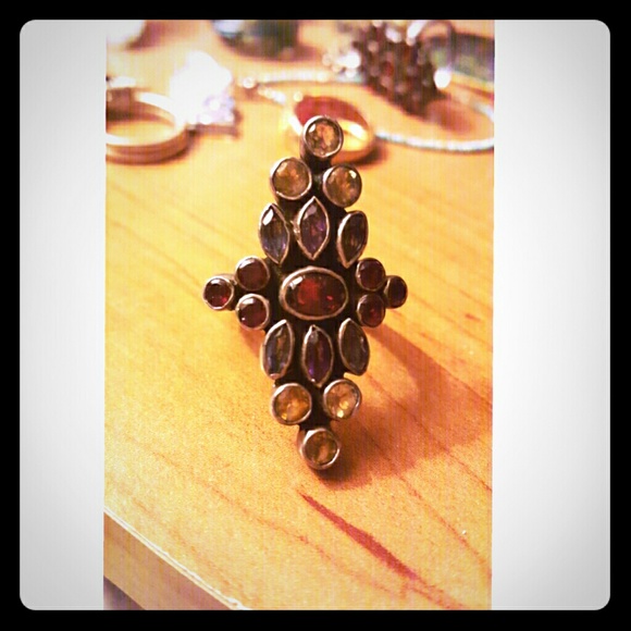 Rare and gorgeous gemstone ring in silver - Picture 1 of 2