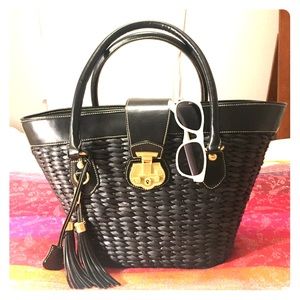 🎉SALE🎉 Talbots navy wicker statement bag!