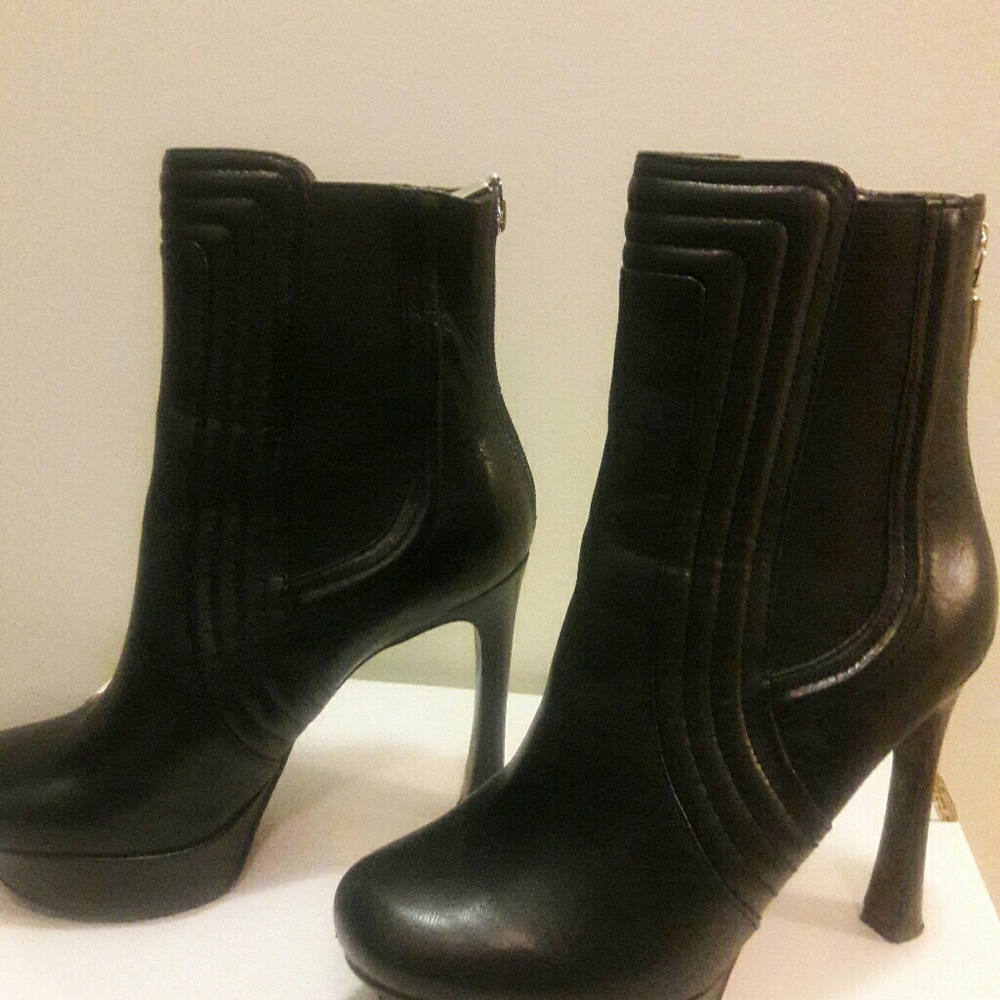 Guess highfashion boots