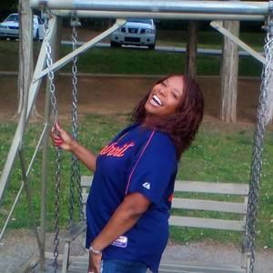 Meet your Posher, Genia