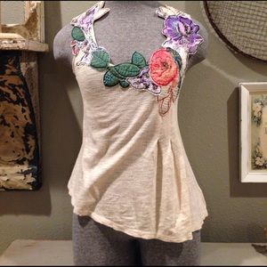 Anthropologie adorable tank top!