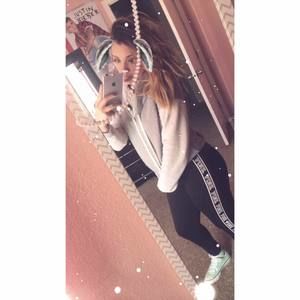 Meet your Posher, Daisy