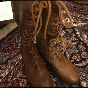 Hardly worn, Brown lace up boots