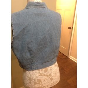 studio ease Jackets & Coats - Vintage jean vest studio ease Jackets & Coats - Vintage jean vest
