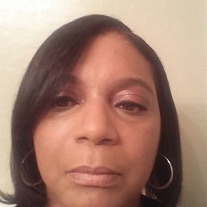 Meet your Posher, Lucy