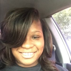 Meet your Posher, Tjuana