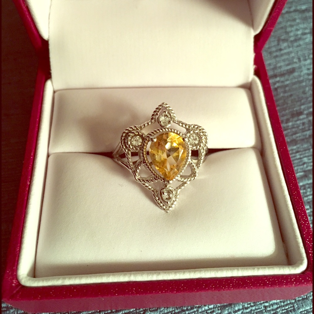 Vintage Citrine ring with white gold band *edit*