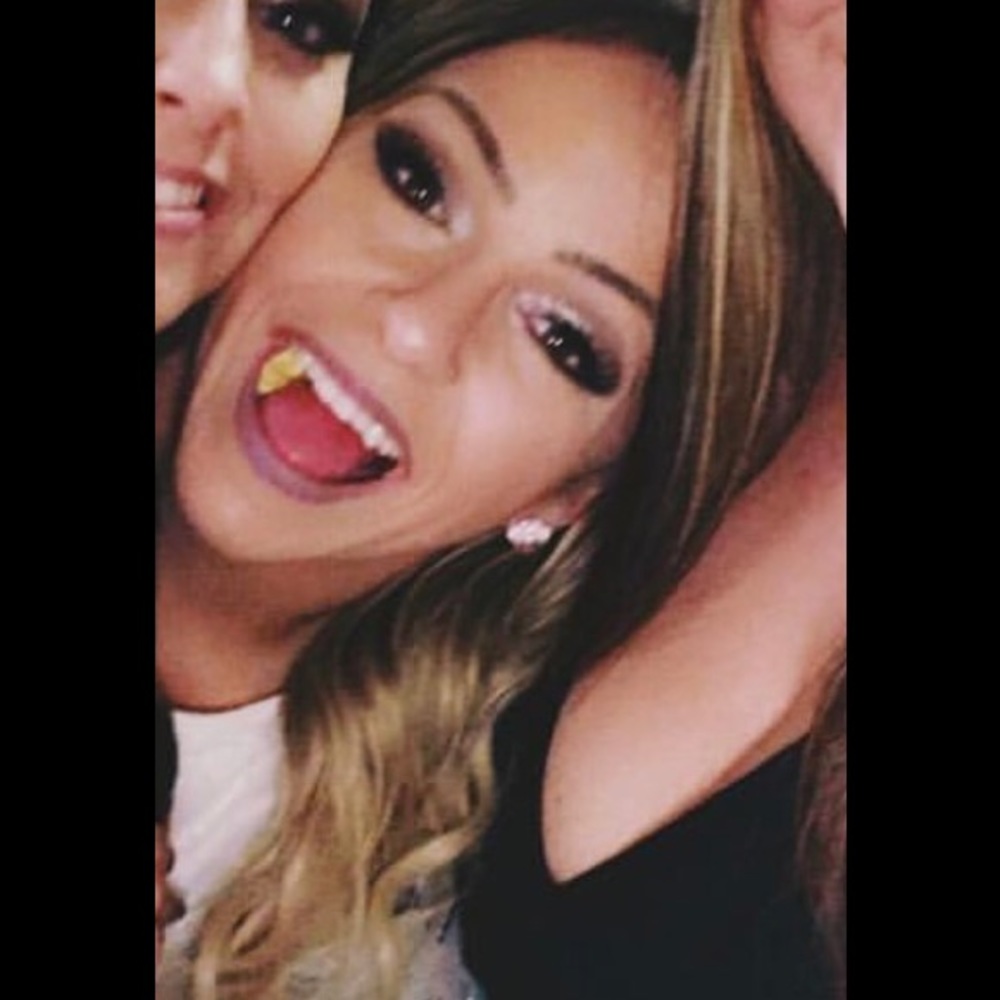 Meet your Posher, Kelli