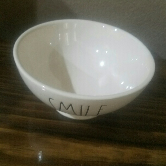 ❌Sold On Other Site❌  Rae dunn smile cereal bowl - Picture 2 of 2