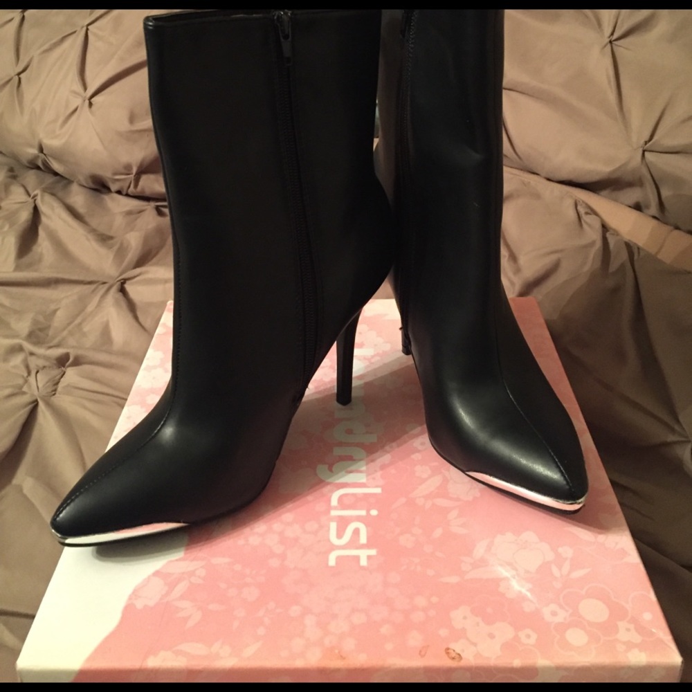 "LaundryList" Black Heel Boots