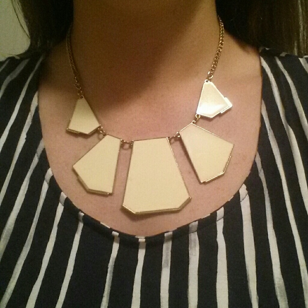 Necklace - Picture 2 of 2