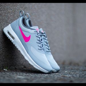 🚫SOLD🚫NIKE AIR MAX THEA