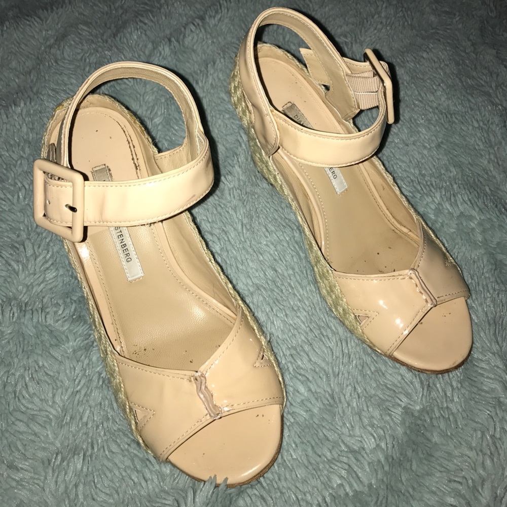 Beige Diane von Furstenberg wedges