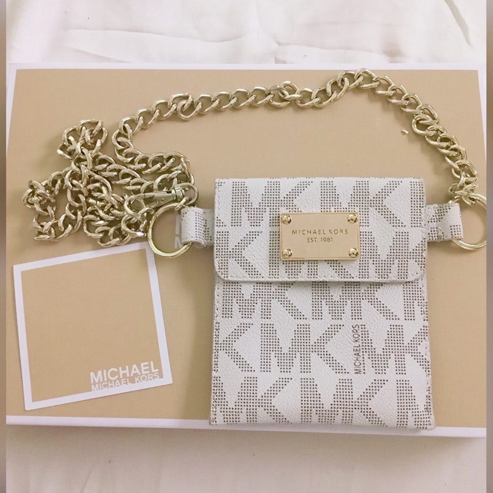 Michael Kors travel coin purse cross body bag