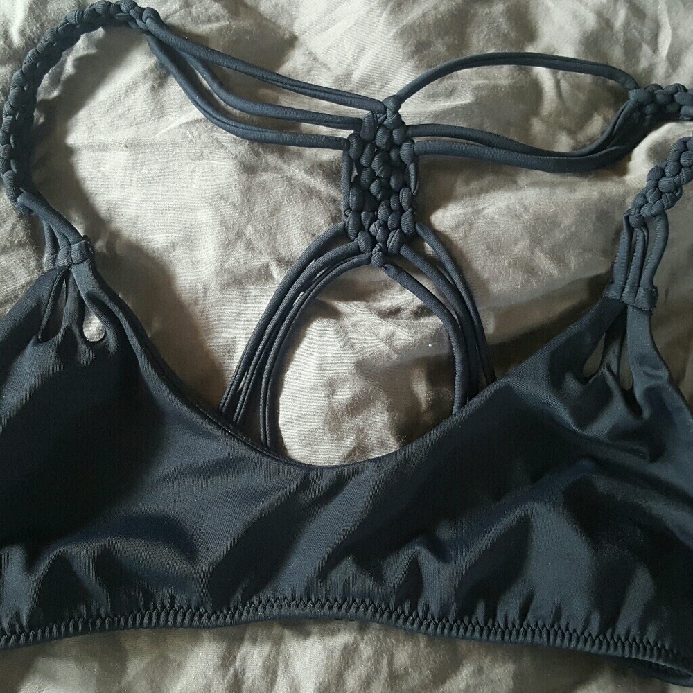 Bikini top