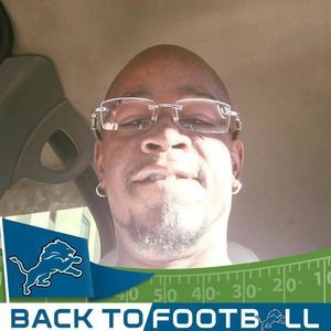 Meet your Posher, Thomas