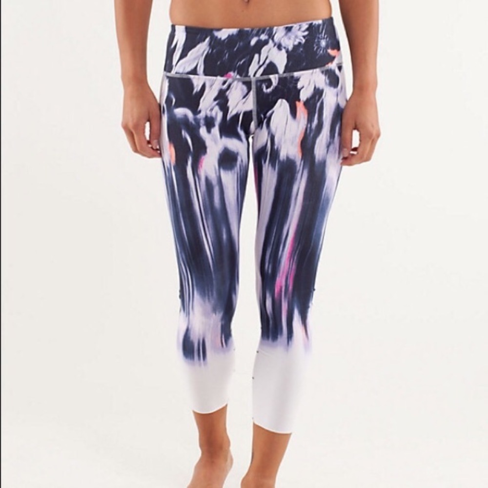 ⚔️HOLD ⚔️ Lululemon mirage wunder under size 8