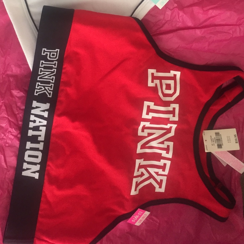 Size small sports bra. Nwt