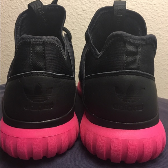 Brand new tubular radial core black / eqt pink sz9 - Picture 2 of 5
